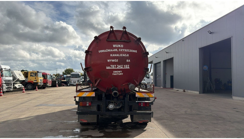 Mercedes-Benz Actros 1831 (EPS / V6 / 12000 L / 3 PEDALS / EURO 2 / MP1) - 真空车:图5 Mercedes-Benz Actros 1831 (EPS / V6 / 12000 L / 3 PEDALS / EURO 2 / MP1) - 真空车:图5