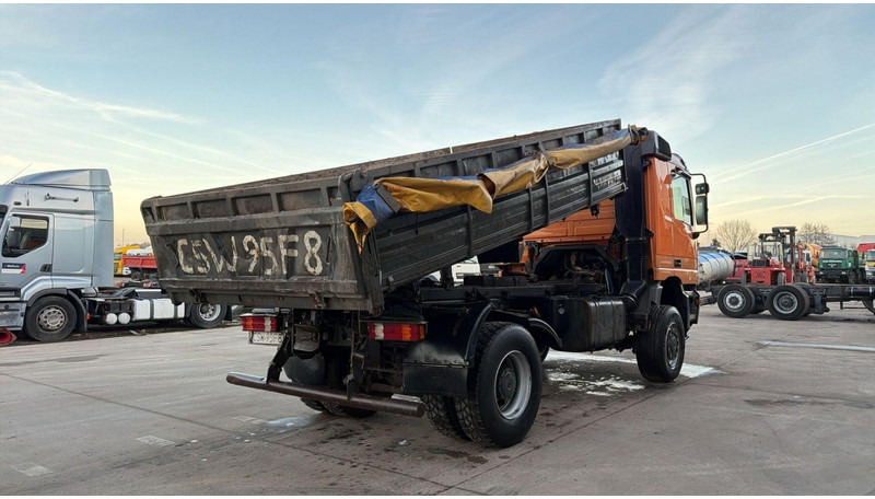 Mercedes-Benz Actros 1840 (EPS / 4X4 / LAMES / GRAND PONT / STEEL SUSP. / BIG AXLE / ALLRAD) - 翻斗车:图4 Mercedes-Benz Actros 1840 (EPS / 4X4 / LAMES / GRAND PONT / STEEL SUSP. / BIG AXLE / ALLRAD) - 翻斗车:图4