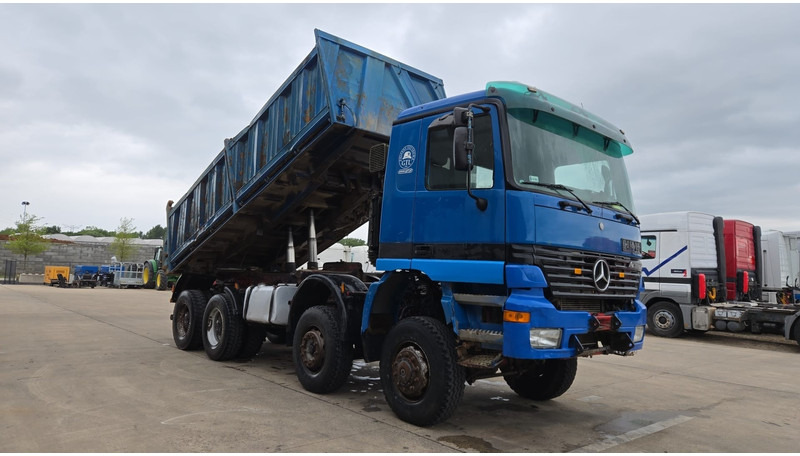 Mercedes-Benz Actros 4143 (EPS / 8X6 / LAMES / GRAND PONT / V6 / 3 PEDALES / MP1) - 翻斗车:图3 Mercedes-Benz Actros 4143 (EPS / 8X6 / LAMES / GRAND PONT / V6 / 3 PEDALES / MP1) - 翻斗车:图3