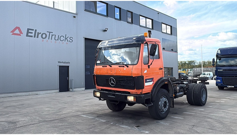 Mercedes-Benz SK 1622 (4X4 / LAMES / GRAND PONT / V6 / BIG AXLE / POMPE MANUELLE) - 驾驶室底盘卡车:图1 Mercedes-Benz SK 1622 (4X4 / LAMES / GRAND PONT / V6 / BIG AXLE / POMPE MANUELLE) - 驾驶室底盘卡车:图1