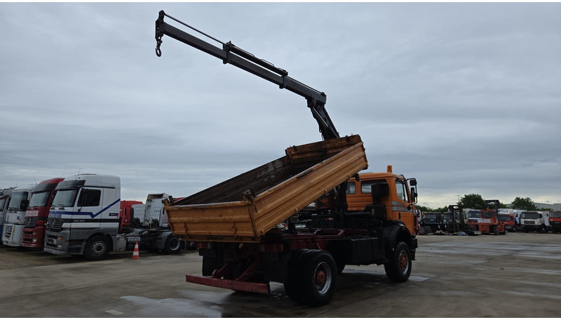 Mercedes-Benz SK 1735 (V8 2X TURBO / 4X4 / PARFAIT ETAT !!!! / GRUE / LAMES / GRAND PONT / TOP CONDITION !!!) - 翻斗车, 起重车:图5 Mercedes-Benz SK 1735 (V8 2X TURBO / 4X4 / PARFAIT ETAT !!!! / GRUE / LAMES / GRAND PONT / TOP CONDITION !!!) - 翻斗车, 起重车:图5