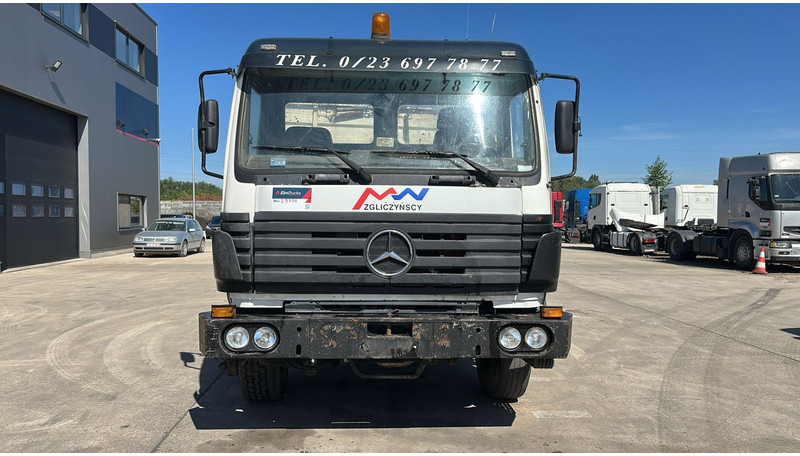 Mercedes-Benz SK 1820 (POMPE MANUELLE / LAMES / GRAND PONT / TRES PROPRE) - 翻斗车:图2 Mercedes-Benz SK 1820 (POMPE MANUELLE / LAMES / GRAND PONT / TRES PROPRE) - 翻斗车:图2
