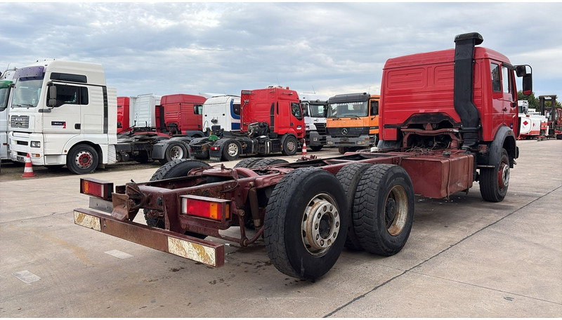 Mercedes-Benz SK 2233 (GRAND PONT / V8 AVEC 2X TURBO / BIG AXLE) - 驾驶室底盘卡车:图4 Mercedes-Benz SK 2233 (GRAND PONT / V8 AVEC 2X TURBO / BIG AXLE) - 驾驶室底盘卡车:图4