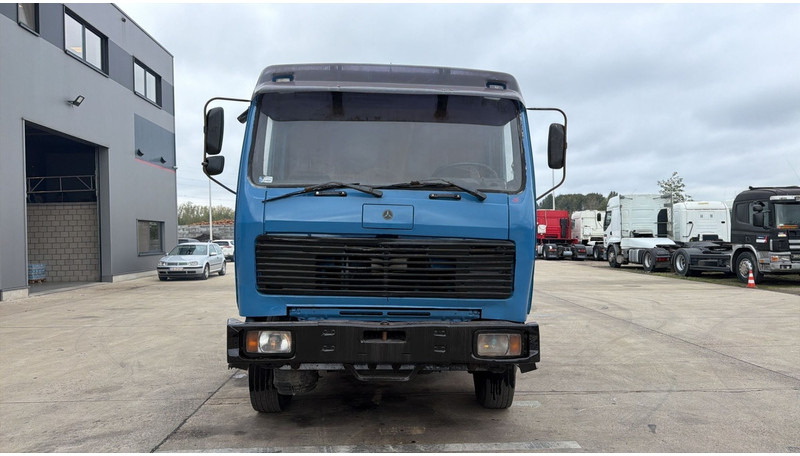 Mercedes-Benz SK 2626 (6X4 / GRAND PONT / LAMES / 14000 LITERS) - 真空车:图2 Mercedes-Benz SK 2626 (6X4 / GRAND PONT / LAMES / 14000 LITERS) - 真空车:图2
