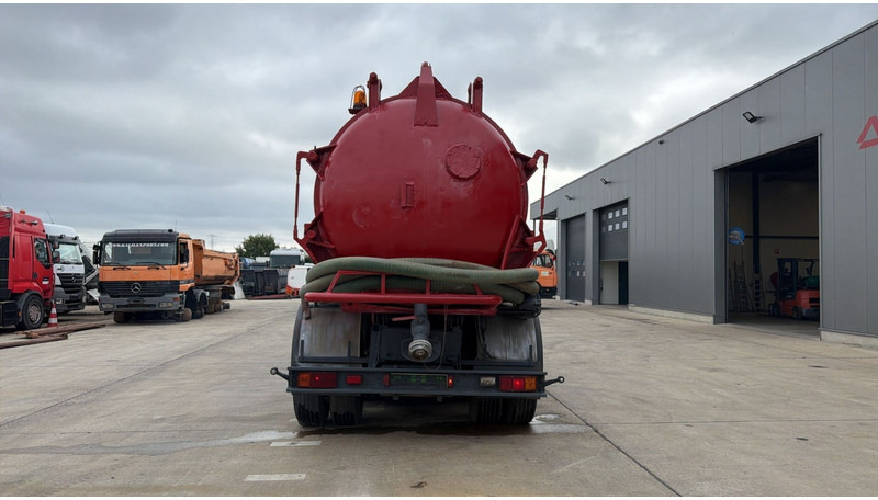 Mercedes-Benz SK 2626 (6X4 / GRAND PONT / LAMES / 14000 LITERS) - 真空车:图5 Mercedes-Benz SK 2626 (6X4 / GRAND PONT / LAMES / 14000 LITERS) - 真空车:图5