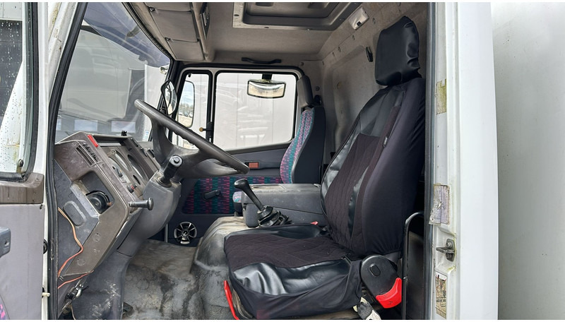 Mercedes-Benz SK 814 (BELGIAN TRUCK / HOOK / PERFECT CONDITION !!! / WITH CONTAINER / 363000 KM !!!! ) 租赁 Mercedes-Benz SK 814 (BELGIAN TRUCK / HOOK / PERFECT CONDITION !!! / WITH CONTAINER / 363000 KM !!!! )：图15