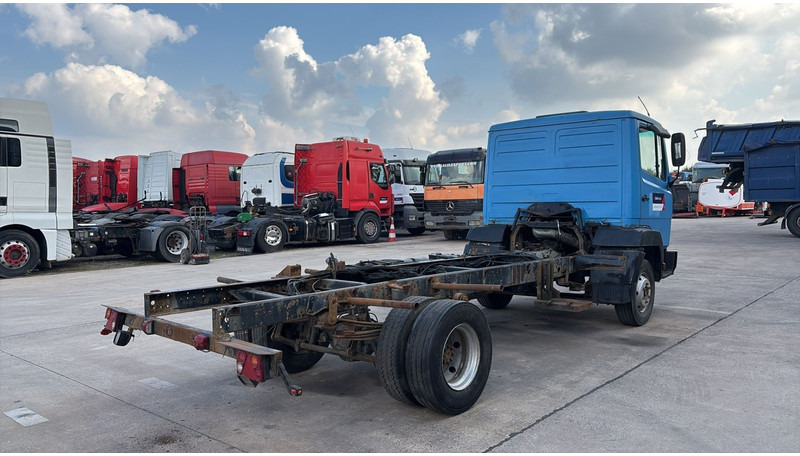 Mercedes-Benz SK 914 (EURO 2 / CHASSIS) - 驾驶室底盘卡车:图5 Mercedes-Benz SK 914 (EURO 2 / CHASSIS) - 驾驶室底盘卡车:图5