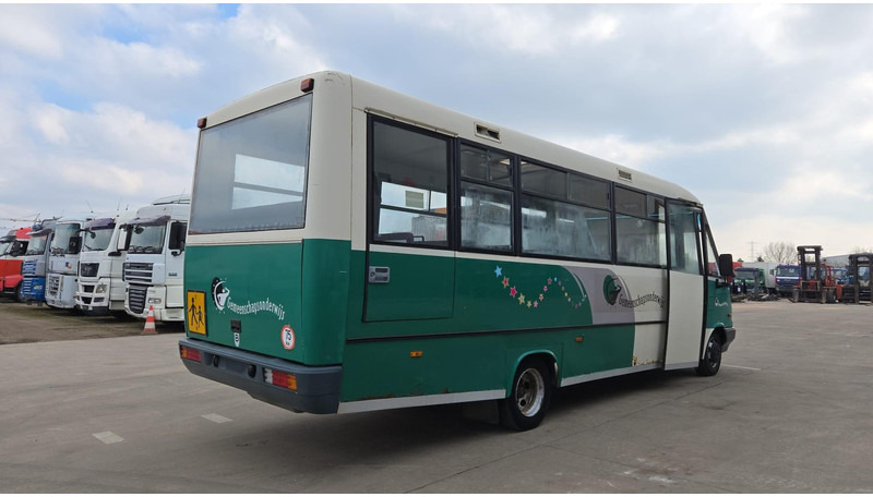 Mercedes-Benz Vario 614 (BELGIAN BUS / 34 SEATS / MANUAL PUMP / LAMES / STEEL SUSP.) - 城市巴士:图5 Mercedes-Benz Vario 614 (BELGIAN BUS / 34 SEATS / MANUAL PUMP / LAMES / STEEL SUSP.) - 城市巴士:图5
