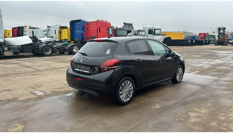 Peugeot 208 (BELGIAN CAR / AIRCO / 5 DOORS / PETROL) - 汽车:图5 Peugeot 208 (BELGIAN CAR / AIRCO / 5 DOORS / PETROL) - 汽车:图5