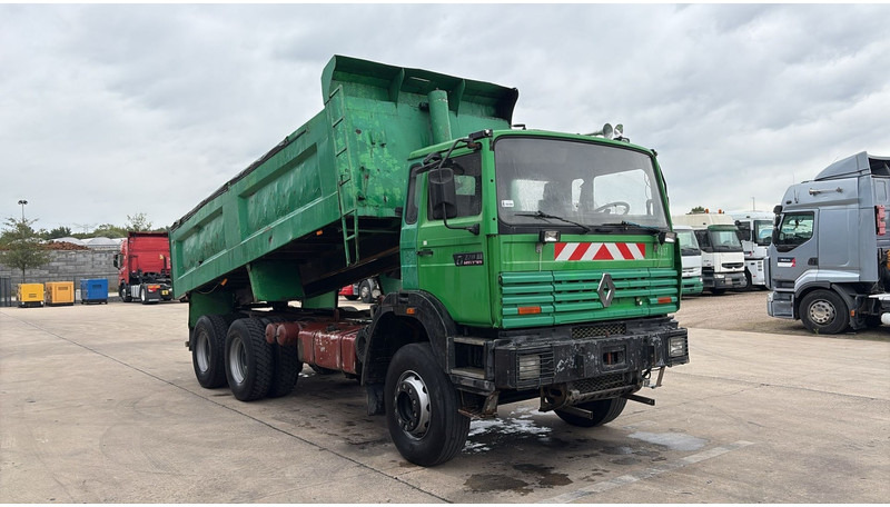 Renault G 300 MAXTER (GRAND PONT / POMPE MANUELLE / 6X4) - 翻斗车:图3 Renault G 300 MAXTER (GRAND PONT / POMPE MANUELLE / 6X4) - 翻斗车:图3