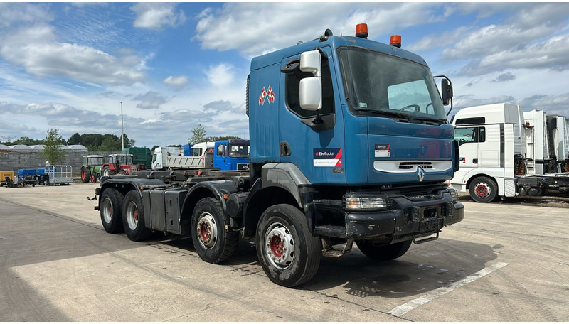 Renault KERAX 420 (8X4 / GRAND PONT / LAMES / BOITE MANUELLE / BONNE ETAT) - 驾驶室底盘卡车:图3 Renault KERAX 420 (8X4 / GRAND PONT / LAMES / BOITE MANUELLE / BONNE ETAT) - 驾驶室底盘卡车:图3