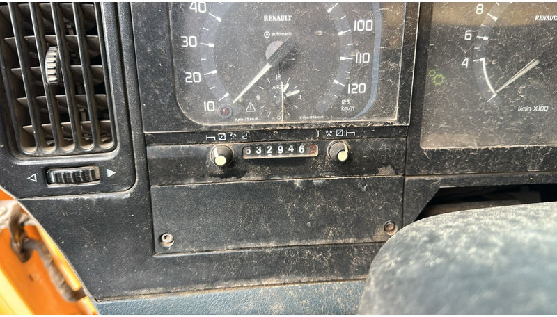 Renault Kerax 385 (POMPE MANUELLE / MANUAL PUMP / 6X4 / LAMES / GRAND PONT) 租赁 Renault Kerax 385 (POMPE MANUELLE / MANUAL PUMP / 6X4 / LAMES / GRAND PONT)：图14