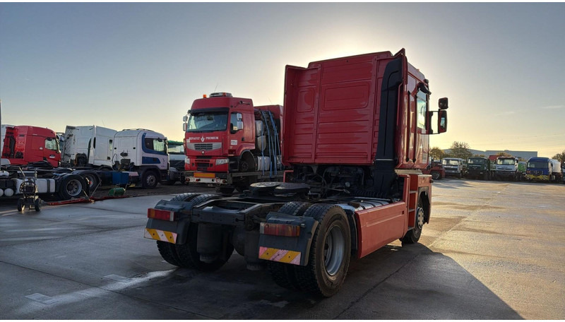 Renault Magnum 440 (PTO / POMPE HYDRAULIQUE / BONNE ETAT) - 牵引车:图4 Renault Magnum 440 (PTO / POMPE HYDRAULIQUE / BONNE ETAT) - 牵引车:图4