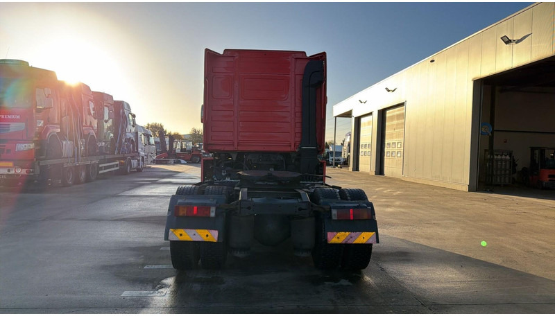 Renault Magnum 440 (PTO / POMPE HYDRAULIQUE / BONNE ETAT) - 牵引车:图5 Renault Magnum 440 (PTO / POMPE HYDRAULIQUE / BONNE ETAT) - 牵引车:图5