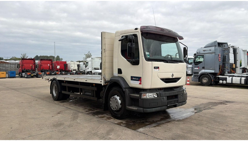 Renault Midlum 270 (18 TONNES / BOITE MANUELLE / MANUAL GEARBOX / GOOD CONDITION) - 栏板式/ 平板卡车:图3 Renault Midlum 270 (18 TONNES / BOITE MANUELLE / MANUAL GEARBOX / GOOD CONDITION) - 栏板式/ 平板卡车:图3