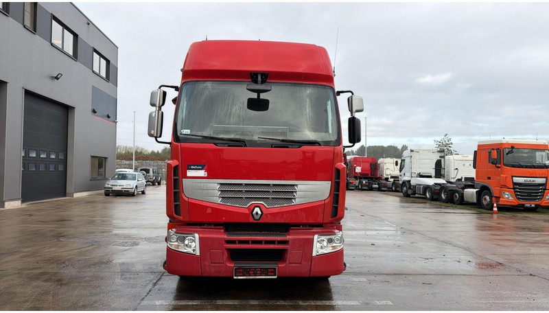 Renault Premium 450 DXI (BOITE MANUELLE / MANUAL GEARBOX) - 牵引车:图3 Renault Premium 450 DXI (BOITE MANUELLE / MANUAL GEARBOX) - 牵引车:图3