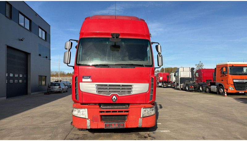 Renault Premium 450 DXI (BOITE MANUELLE / MANUAL GEARBOX) - 牵引车:图2 Renault Premium 450 DXI (BOITE MANUELLE / MANUAL GEARBOX) - 牵引车:图2