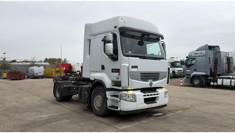 Renault Premium 450 DXI (BOITE MANUELLE / MANUAL GEARBOX) - 牵引车:图3 Renault Premium 450 DXI (BOITE MANUELLE / MANUAL GEARBOX) - 牵引车:图3