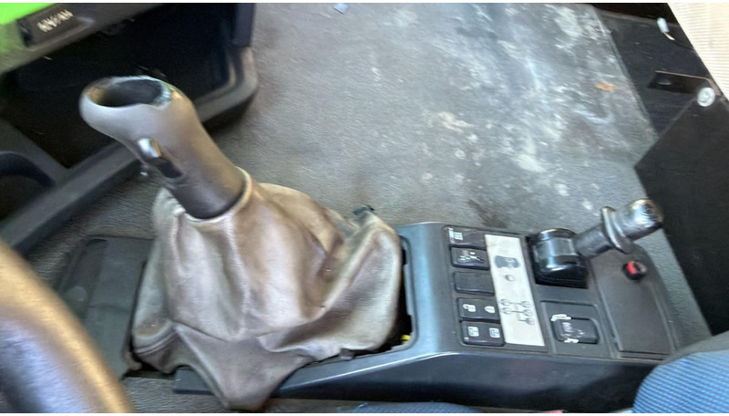 牵引车 Renault Premium 450 (MANUAL GEARBOX / BOITE MANUELLE)：图16