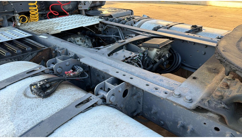 牵引车 Renault Premium 450 (MANUAL GEARBOX / BOITE MANUELLE)：图12