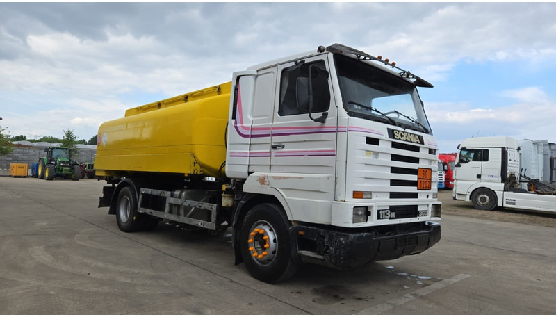 Scania 113-360 (13500L / POMPE MANUELLE / MANUAL PUMP / TOP CONDITION / WITH PUMP + COUNTER !!) - 罐车:图3 Scania 113-360 (13500L / POMPE MANUELLE / MANUAL PUMP / TOP CONDITION / WITH PUMP + COUNTER !!) - 罐车:图3