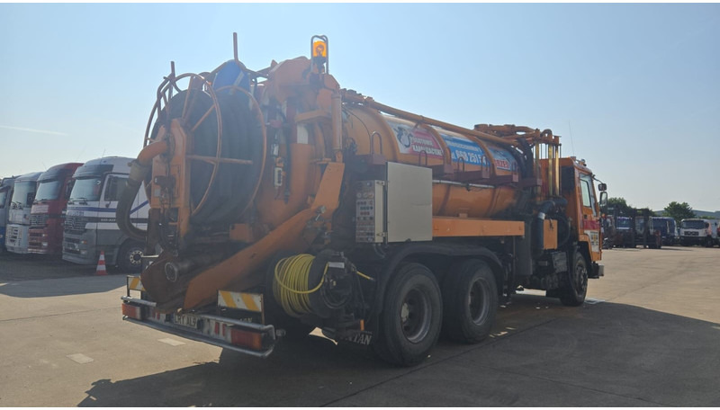 Volvo FL 10 - 320 (10500L + 1500L / 10 TYRES FULL STEEL / HIGH PRESSURE + VACUUM / POMPE MANUELLE / MANUAL PUMP) - 真空车:图5 Volvo FL 10 - 320 (10500L + 1500L / 10 TYRES FULL STEEL / HIGH PRESSURE + VACUUM / POMPE MANUELLE / MANUAL PUMP) - 真空车:图5