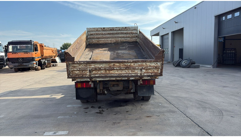 Volvo FL 6 - 8 (MANUAL PUMP / POMPE MANUELLE) - 翻斗车:图5 Volvo FL 6 - 8 (MANUAL PUMP / POMPE MANUELLE) - 翻斗车:图5