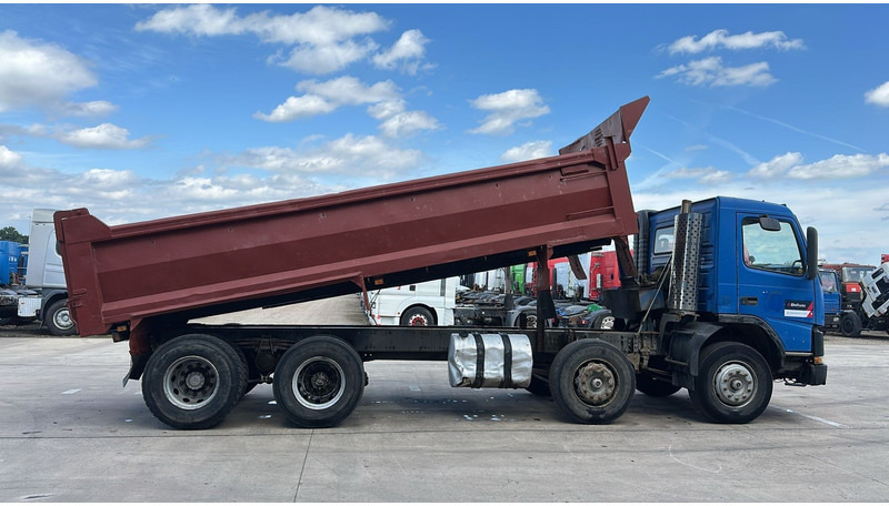 Volvo FM 12 - 340 (MANUAL GEARBOX / STEEL SUSPENSION / LAMES / BOITE MANUELLE) - 翻斗车:图4 Volvo FM 12 - 340 (MANUAL GEARBOX / STEEL SUSPENSION / LAMES / BOITE MANUELLE) - 翻斗车:图4