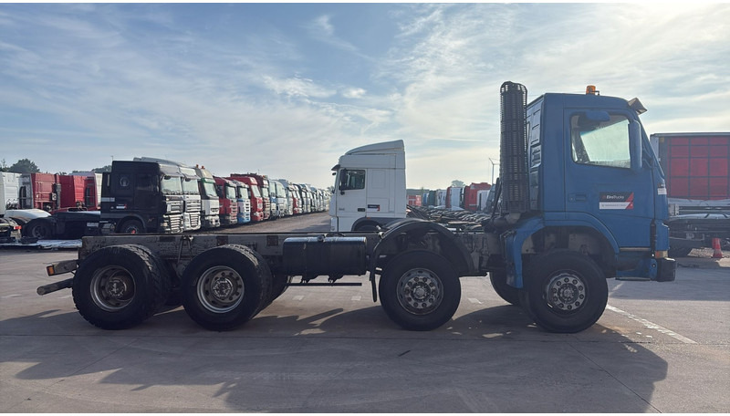 Volvo FM 12 - 380 (TRES PROPRE / GRAND PONT / LAMES / BIG HUB / BOITE MANUELLE / GOOD CONDITION) - 驾驶室底盘卡车:图3 Volvo FM 12 - 380 (TRES PROPRE / GRAND PONT / LAMES / BIG HUB / BOITE MANUELLE / GOOD CONDITION) - 驾驶室底盘卡车:图3