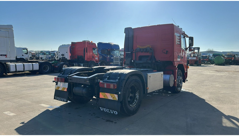 Volvo FM 340 (BELGIAN TRUCK / PERFECT CONDITION / GOOD TYRES / 460.000 KM) - 牵引车:图2 Volvo FM 340 (BELGIAN TRUCK / PERFECT CONDITION / GOOD TYRES / 460.000 KM) - 牵引车:图2
