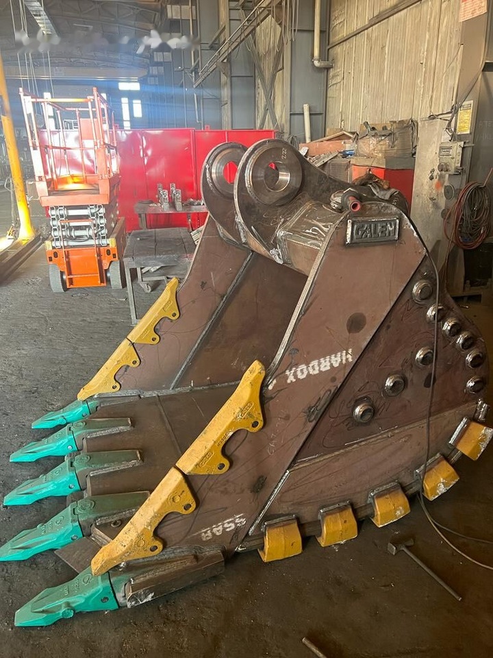 Caterpillar 336 Heavy Duty Bucket - 挖掘机铲斗:图2 Caterpillar 336 Heavy Duty Bucket - 挖掘机铲斗:图2