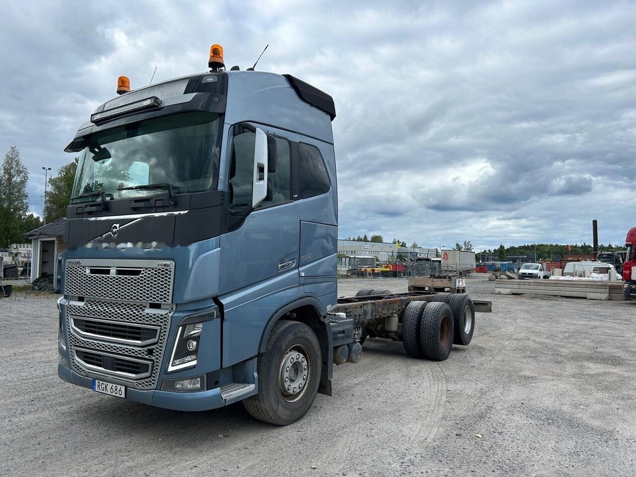 Volvo FH650 - 驾驶室底盘卡车:图5 Volvo FH650 - 驾驶室底盘卡车:图5