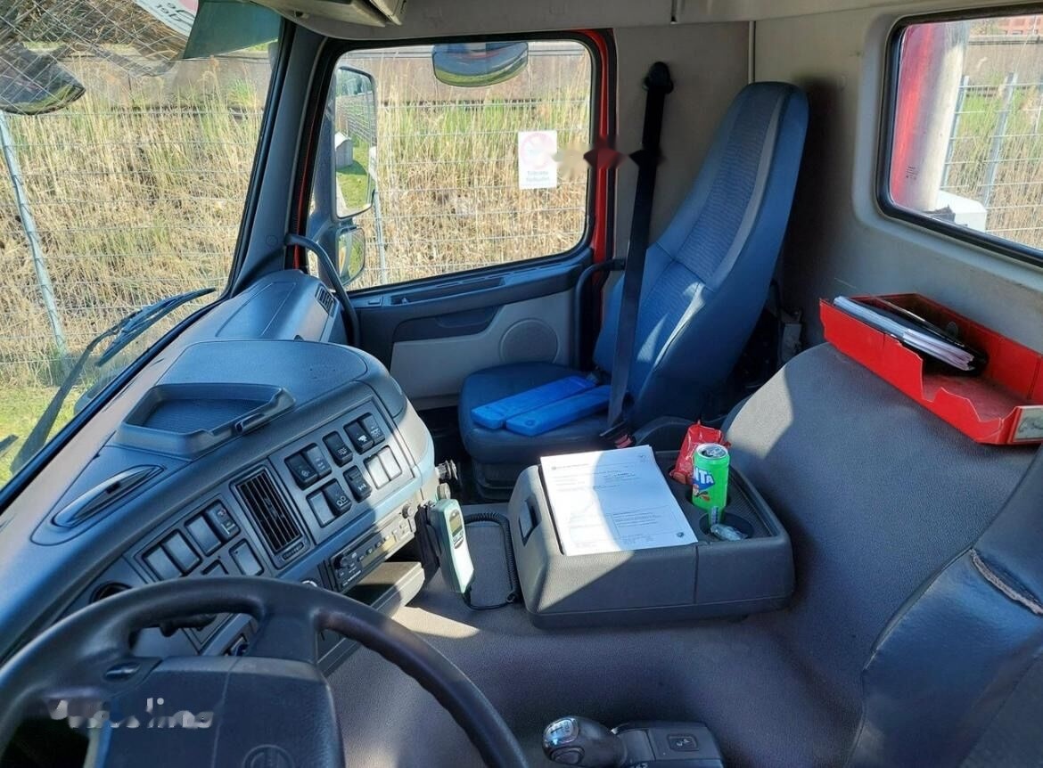 Volvo FM360 - 翻斗车, 起重车:图3 Volvo FM360 - 翻斗车, 起重车:图3