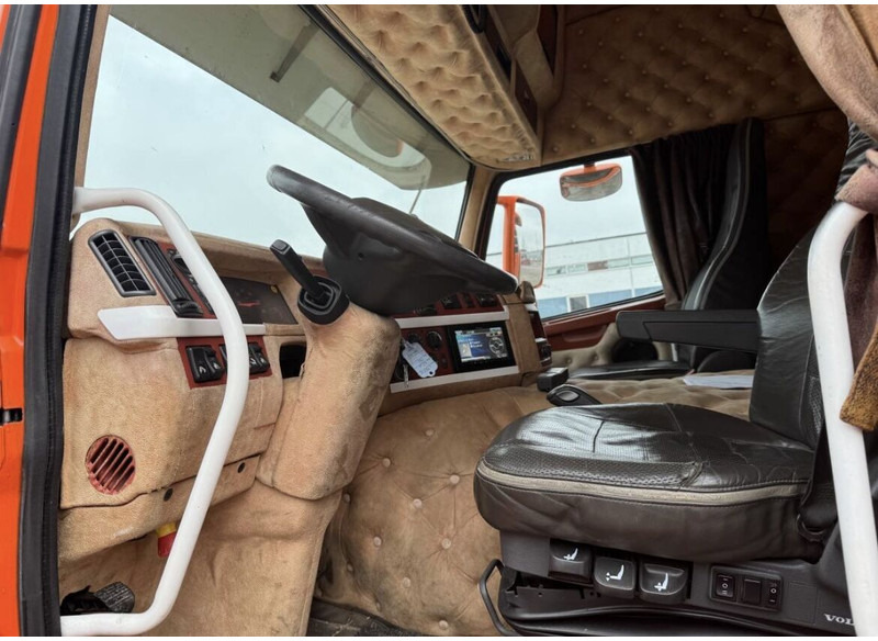 翻斗车, 起重车 Volvo FM460:图11 翻斗车, 起重车 Volvo FM460:图11