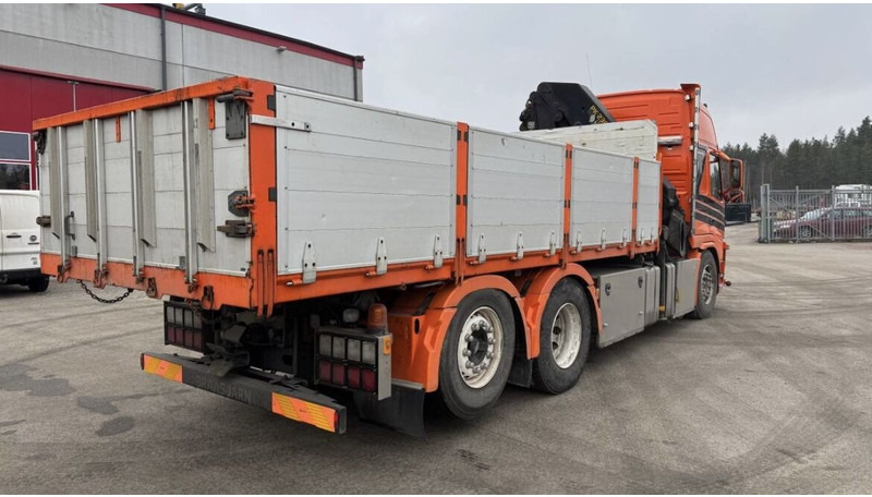 Volvo FM460 - 翻斗车, 起重车:图3 Volvo FM460 - 翻斗车, 起重车:图3