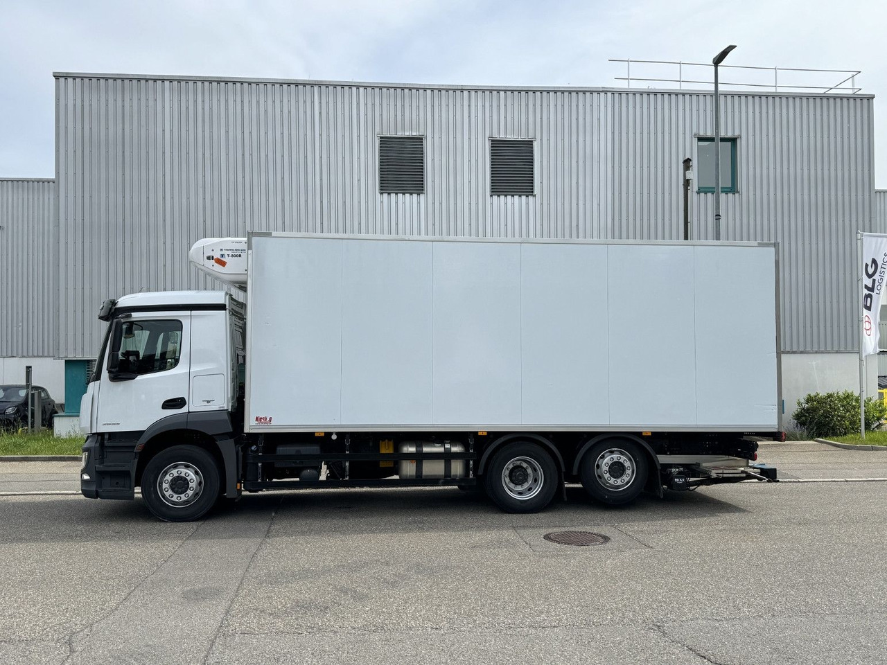 Mercedes-Benz Antos 2533L Kühlkoffer TK T-800R Lenkachse TOP - 冷藏车:图5 Mercedes-Benz Antos 2533L Kühlkoffer TK T-800R Lenkachse TOP - 冷藏车:图5
