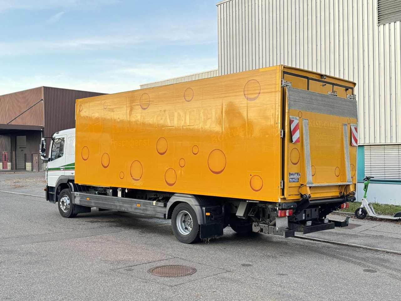Mercedes-Benz Atego 1524 L-Haus Tiefkühlkoffer 6,9m LBW Tür - 冷藏车:图5 Mercedes-Benz Atego 1524 L-Haus Tiefkühlkoffer 6,9m LBW Tür - 冷藏车:图5