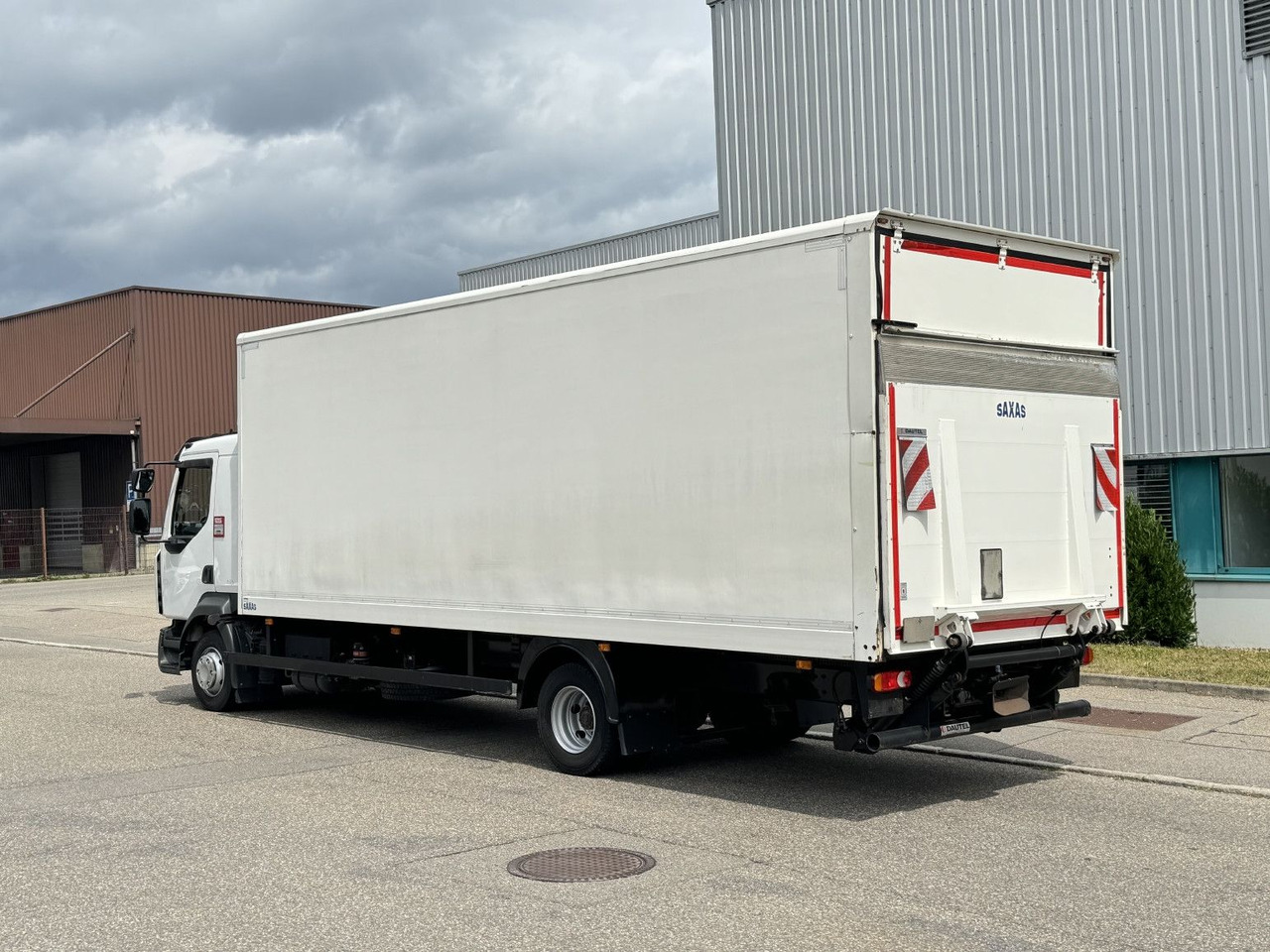 Renault D12-240 Koffer 7,3m AHK L-Haus Klima Luft - 厢式卡车:图5 Renault D12-240 Koffer 7,3m AHK L-Haus Klima Luft - 厢式卡车:图5