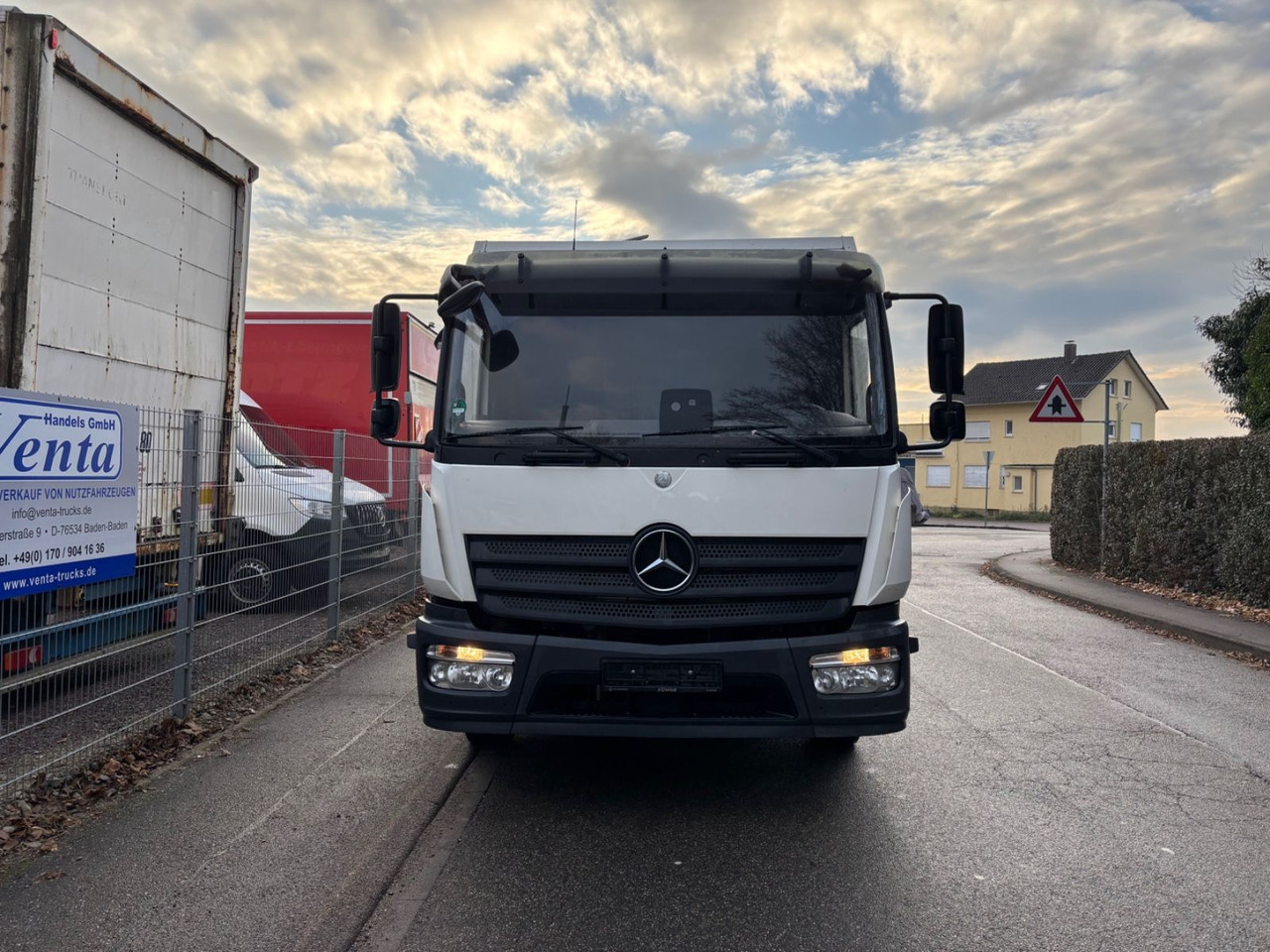 Mercedes-Benz Atego III 1223L, Euro-6,Klima, LBW - 厢式卡车:图2 Mercedes-Benz Atego III 1223L, Euro-6,Klima, LBW - 厢式卡车:图2