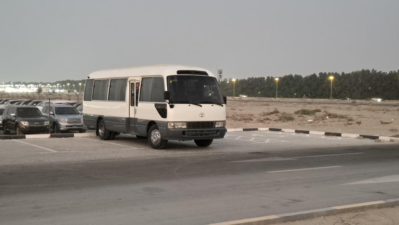 Toyota Coaster ... Nos bus -Originaires TOYOTA ...pas Chinois... T04 - 小型巴士, 小型客车:图1 Toyota Coaster ... Nos bus -Originaires TOYOTA ...pas Chinois... T04 - 小型巴士, 小型客车:图1