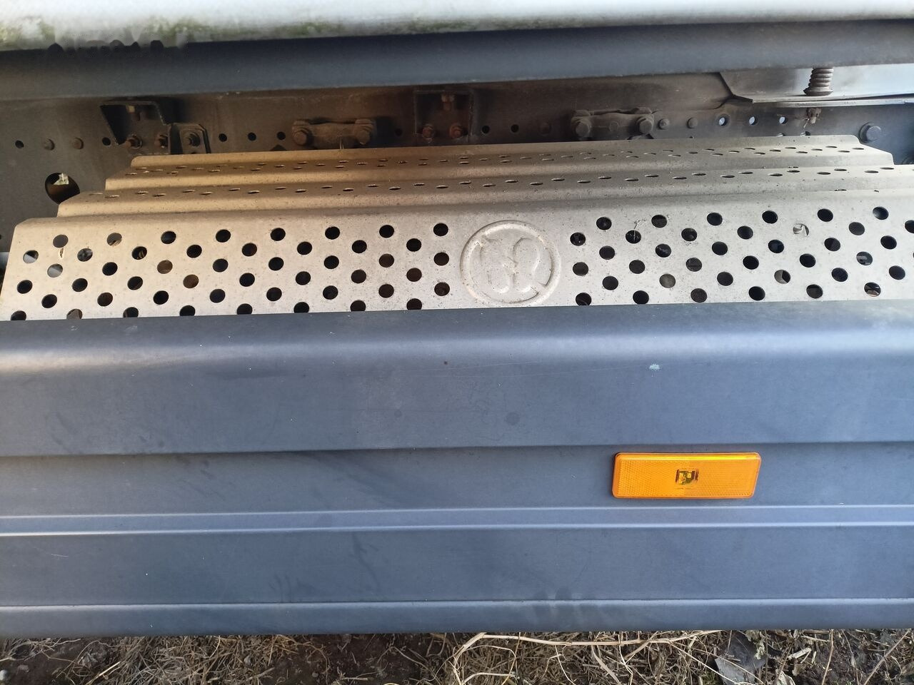 Mercedes-Benz Atego 1527,1530 A00649050   Mercedes-Benz 1524,1527,1530 - 催化转化器 适用于 卡车:图1 Mercedes-Benz Atego 1527,1530 A00649050   Mercedes-Benz 1524,1527,1530 - 催化转化器 适用于 卡车:图1