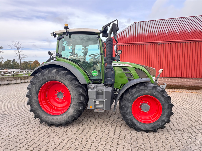 FENDT 513 Vario S4 PowerPlus - 拖拉机:图3 FENDT 513 Vario S4 PowerPlus - 拖拉机:图3