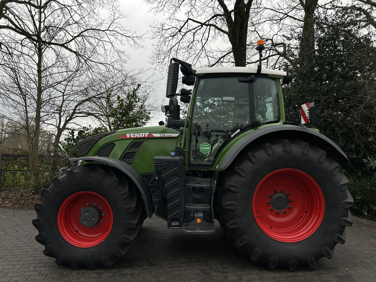Fendt 724 Vario Gen6 ProfiPlus setting 2 - 拖拉机:图2 Fendt 724 Vario Gen6 ProfiPlus setting 2 - 拖拉机:图2