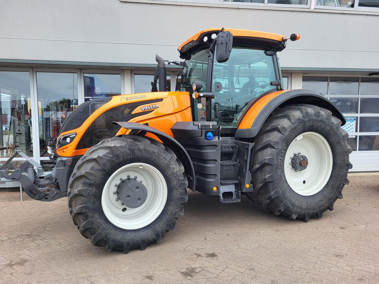 VALTRA S394 - 拖拉机:图1 VALTRA S394 - 拖拉机:图1