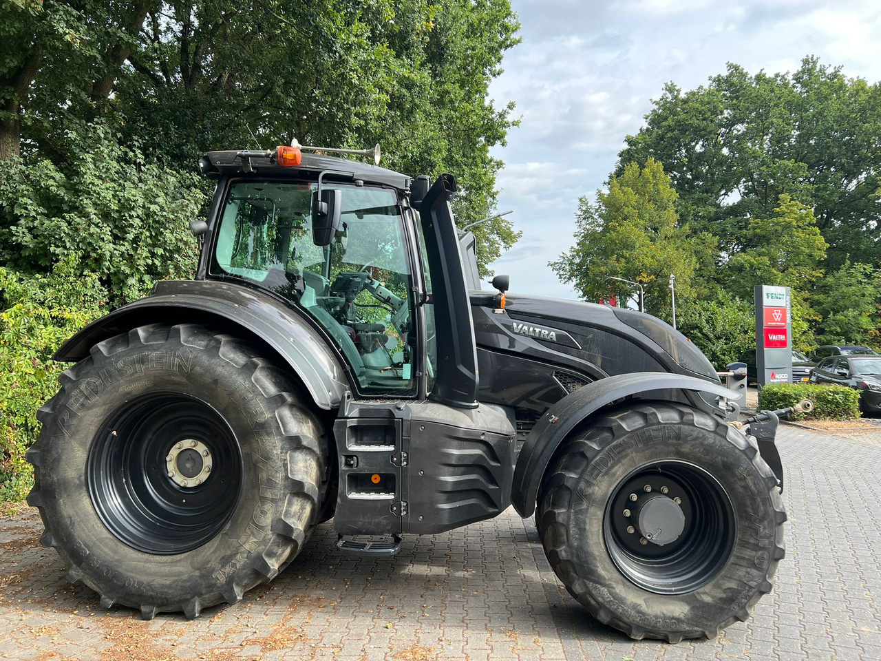 VALTRA T174 Versu - 拖拉机:图4 VALTRA T174 Versu - 拖拉机:图4