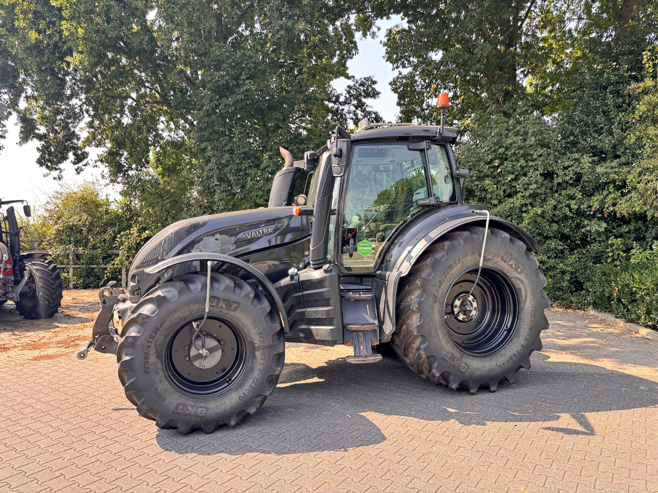 VALTRA T214 Direct - 拖拉机:图2 VALTRA T214 Direct - 拖拉机:图2