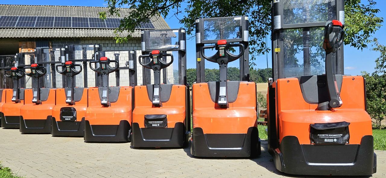 Toyota SWE 200D - 堆垛机:图4 Toyota SWE 200D - 堆垛机:图4