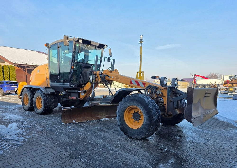 Case 836C AWD, 6X6, 2016 ROK, SYSTEM NIWELACJI TRIMBLE 3D - 碾压机:图5 Case 836C AWD, 6X6, 2016 ROK, SYSTEM NIWELACJI TRIMBLE 3D - 碾压机:图5