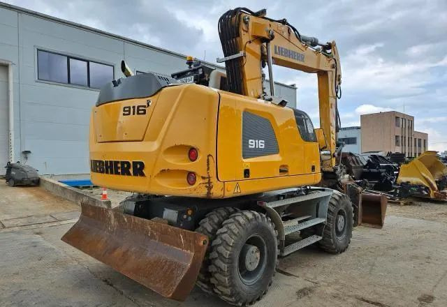 Liebherr A 916 Litronic, 2019 ROK, PODPORY + PŁUG, 6100 MTH - 轮式挖掘机:图5 Liebherr A 916 Litronic, 2019 ROK, PODPORY + PŁUG, 6100 MTH - 轮式挖掘机:图5