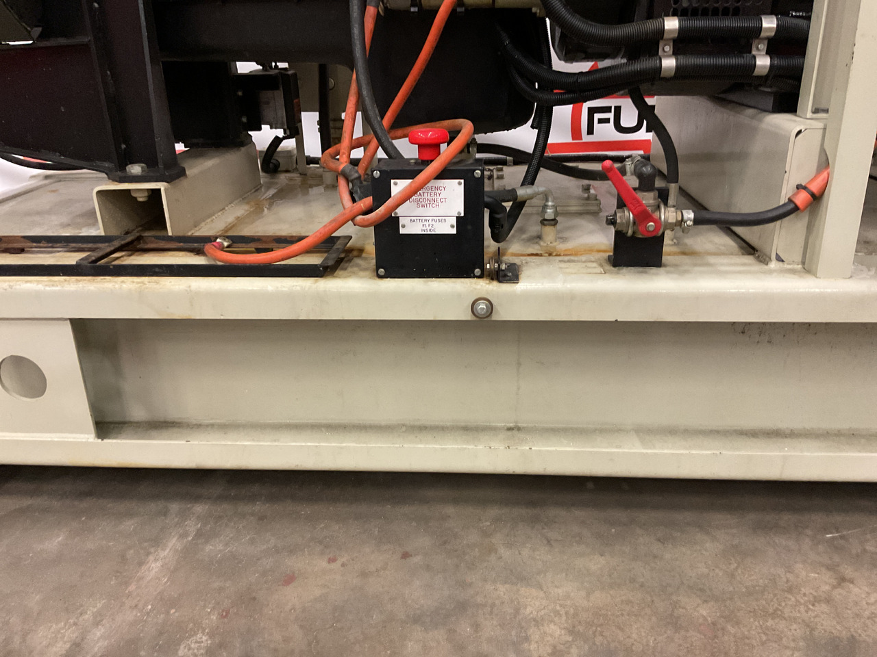 Perkins 250KVA, low standby hours and very complete. - 发电机组:图3 Perkins 250KVA, low standby hours and very complete. - 发电机组:图3